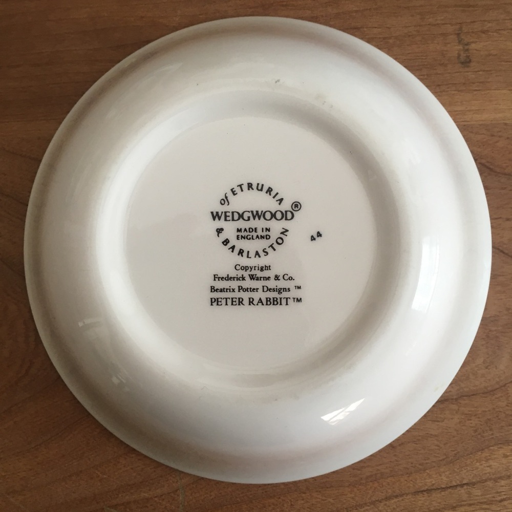 ***SOLD**** Peter Rabbit Bowl - Picture 2 of 3